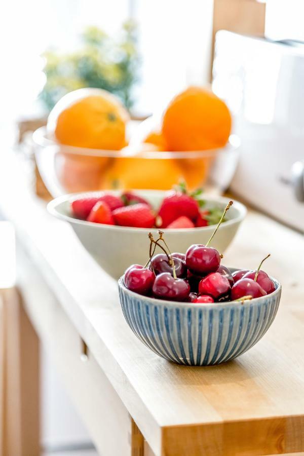 Light Filled Typical At Alfama, By Timecooler Apartament Lizbona