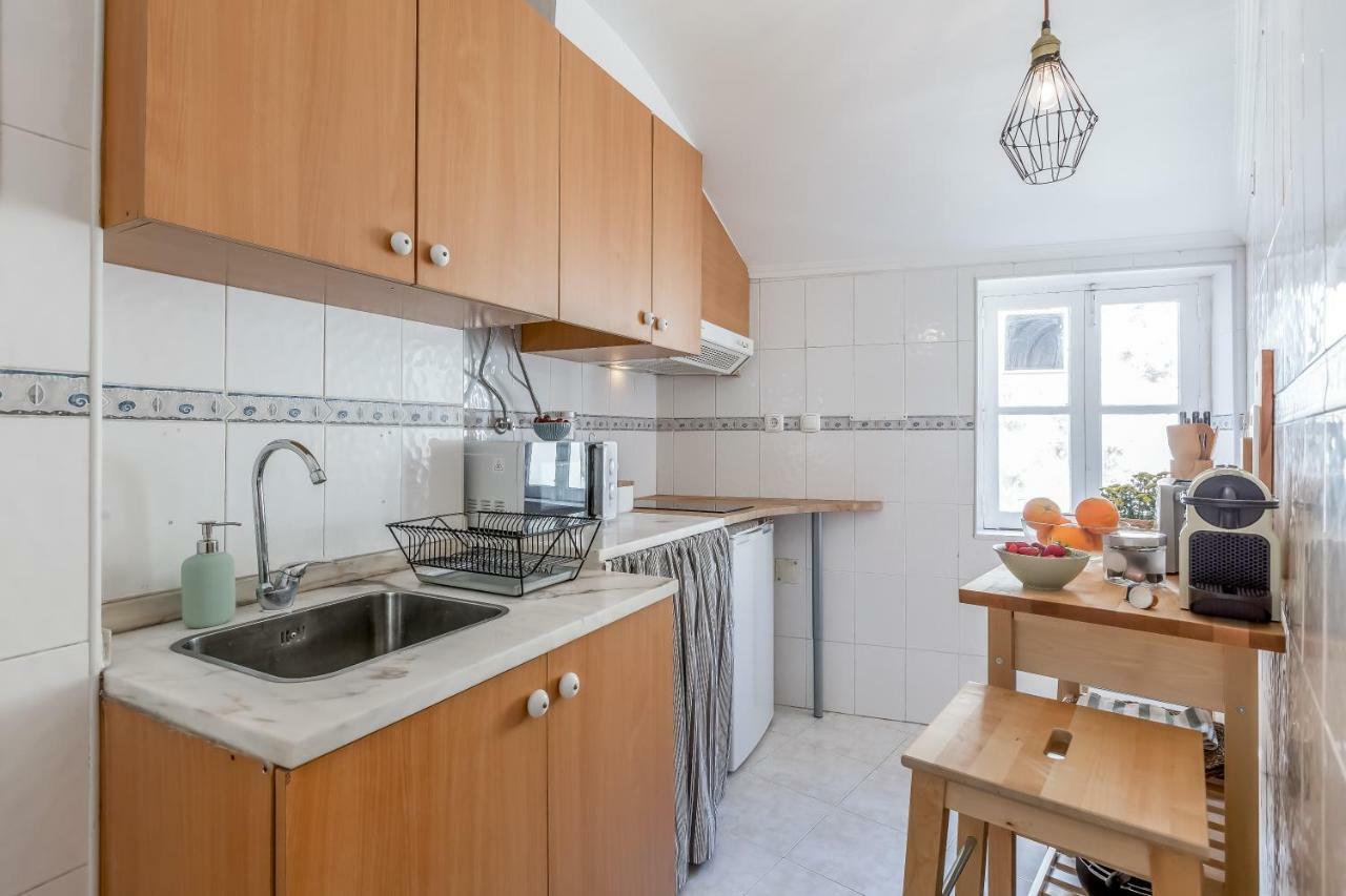 Light Filled Typical At Alfama, By Timecooler Apartment *